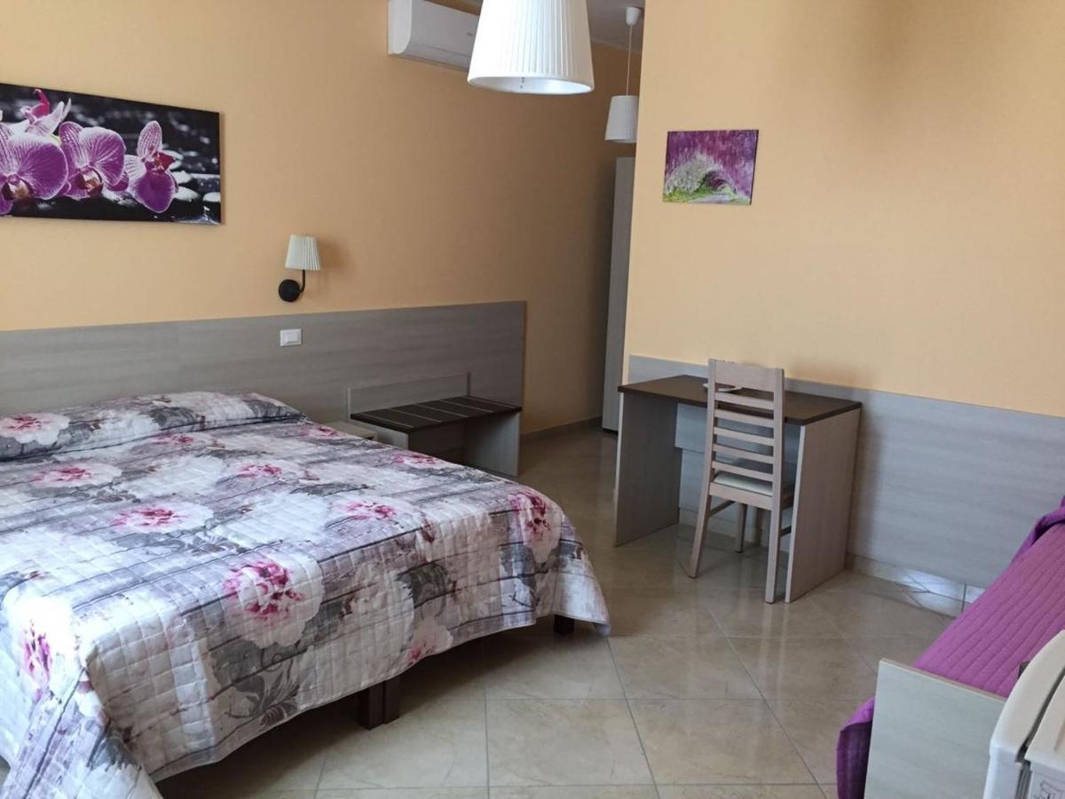 Chalet Negli Ulivi Silvi Paese Buitenkant foto