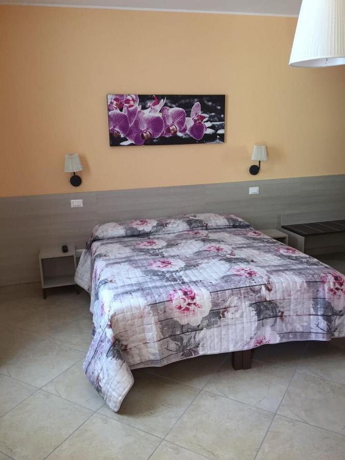 Chalet Negli Ulivi Silvi Paese Buitenkant foto